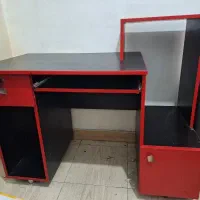 میز کامپیوتر