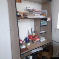 کتابخانه میز تحریر