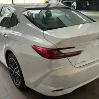 تویوتا کمری 2/5 هیبرید مدل ۲۰۲۵ فول پرمیوم|خودرو سواری و وانت|تهران, آسمان|دیوار