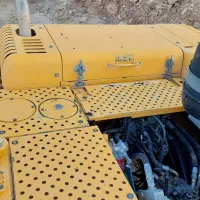 بیل مکانیکی ولوو 240 تمیز  معاوضه باهیوندا لاستیکی|خودرو سنگین|اسلام‌شهر, ملک‌آباد|دیوار