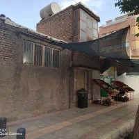 220 متر مسکونی و تجاری|فروش زمین و ملک کلنگی|اصفهان, سروستان|دیوار