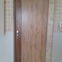 تولیدی درب چوبی وکابینت