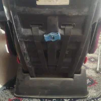 صندلی ماشین دلیجان|تخت و صندلی بچه|مشهد, مصلی (کارمندان اول)|دیوار