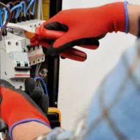 برقکار و خدمات برق ساختمان و صنعتی