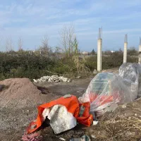 ۱۰۰ متری مسکونی تجاری زیباکنار