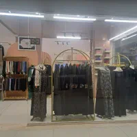 فروشنده خانم