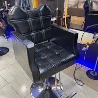 دو عدد صندلی اصلاح در حد نو|آرایشگاه و سالنهای زیبایی|پردیس, فاز ۱|دیوار