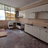 دربستی هر طبقه  ۱۲۰ متر/حیاط دار/خیابان محمودی|اجارهٔ خانه و ویلا|تهران, شارق|دیوار