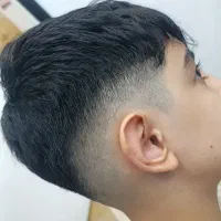 آرایشگاه مردانه200تومان