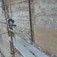 تخریب.دیوار چینی.ساب آجر .آجرنما.