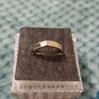 گوشواره و انگشتر قیمت مناسب|جواهرات|نسیم‌شهر, |دیوار