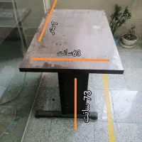 میز کار یا میز کامپیوتر