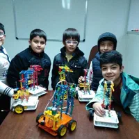 آموزش رباتیک و برنامه نویسی ربات