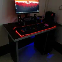 سیستم گیمینگ کامل بهمراه میز و صندلی
