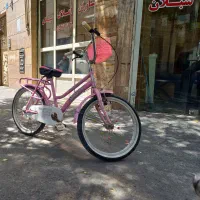 دوچرخه دخترانه در بریانک