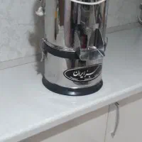 یک سبزی خوردکن وکوزه سفالی و3گلدون رنگی|خردکن، آسیاب، غذاساز|مشهد, جانباز|دیوار