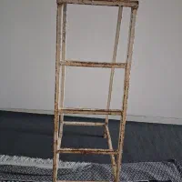 نردبان و چهارپایه