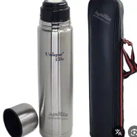 یک عدد فلاسک مسافرتی