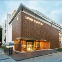 مغازه-50-متری-با5متر-بر-معاوضه-روبرو-مترو-باهنر