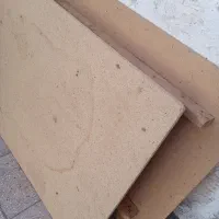 زیر تختی یک جفت