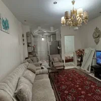 40متر،یه خواب،با اسانسور،استادمعین