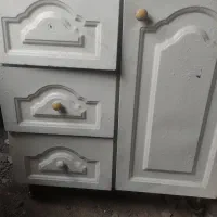 کابینت سالم وتمیز