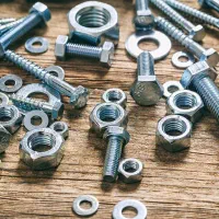 فروش انواع پیچ و مهره و رولبولت با کیفیت تضمینی|عمدهفروشی|تهران, شادآباد|دیوار