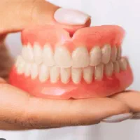 دندانسازی محلات(دندان مصنوعی)داود یارمحمدی محلات