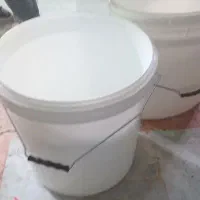 سطل|ظروف نگهدارنده، پلاستیکی، یک‌بارمصرف|سرخنکلاته, |دیوار