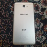 گوشیj7prime
