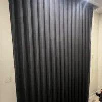 پرده مشکی نونو