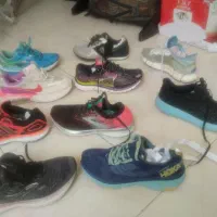 nikebrooksasicsadidashookskechers