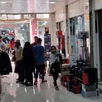 مغازه دوم از ورودی پاساژ
