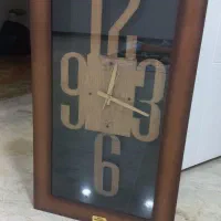 ساعت دیواری