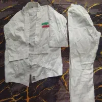 لباس و لوازم کاراته