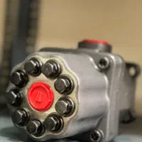 پمپ های هیدرولیک|قطعات یدکی و لوازم جانبی|تهران, بهارستان|دیوار