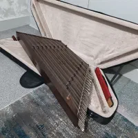 سنتور استاد حمید موسوی با کتاب آموزش