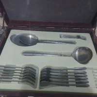 سرویس قاشق وچنگال