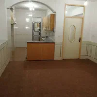 اجاره لکس پایین 65متری