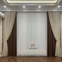 فروشنده خانم