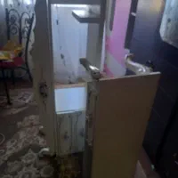 میز تلویزیون در حد نوکارکرده