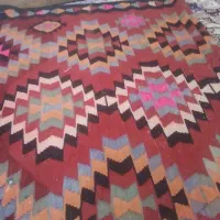 گلیم قدیمی سالم سالم بدون پارگی