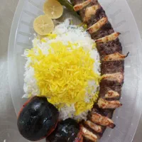 کترینگ زعفران طلایی غذای مجلسی و غذای شرکتی