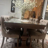 میز ناهارخوری شش تا هشت نفره با شیشه ضخیم|میز و صندلی غذاخوری|تهران, زرکش|دیوار