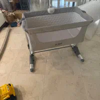 تخت کنار مادر جیکل ناوا