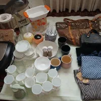 همه‌ی جنسا یک جا فروخته میشود