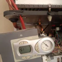 تعمیر و نصب انواع پکیج و کولر گازی