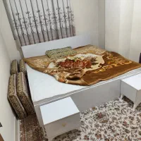 تخت خواب دونفره (۲ متر له دو متر)|تخت و سرویس خواب|سنندج, |دیوار
