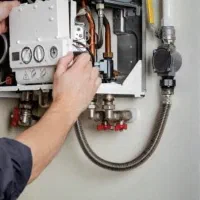 تعمیرات فوری پکیج//تعمیر پکیج صدرا//تعمیر ابگرمکن|خدمات پیشه و مهارت|صدرا-فارس, فاز ۱|دیوار