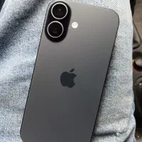 ایفون ۱۷ نرمال در حد